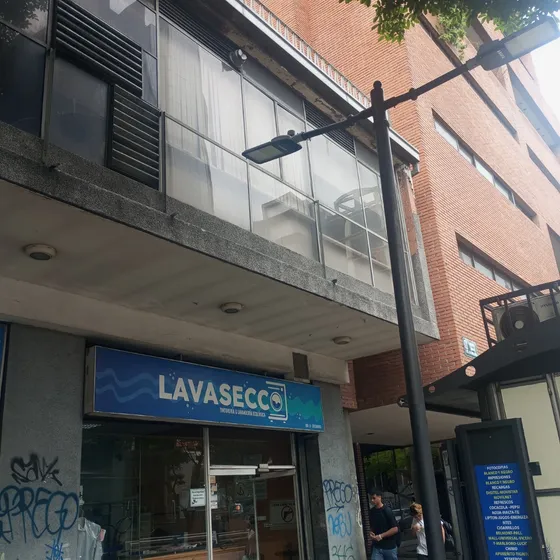 Cubículo En Alquiler 230$ Mes  .  Tu Espacio Ideal En Chacao.