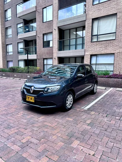 Renault Sandero 1.6 Authentique