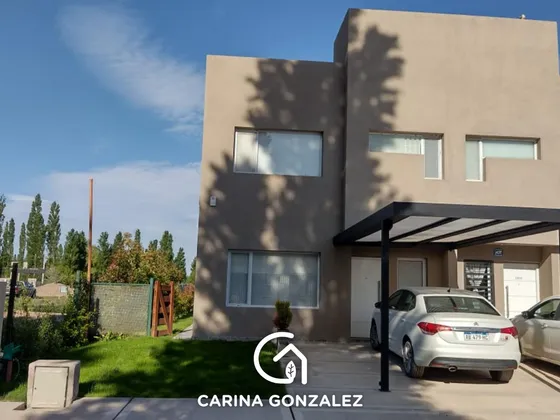 Venta Duplex 3 Dormitorios Con Pileta Barrio Cerrado Finca Costa Serena Plottier 