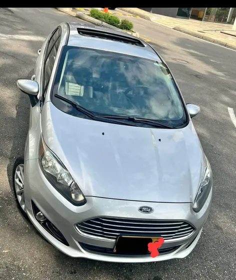 Ford Fiesta 1.6 Hatchback Se