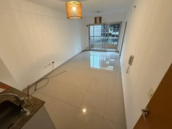 Venta / Alquiler Monoambiente Dividido A Estrenar En Flores
