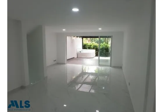 Totalmente Remodelada, Excelente Ubicacion(mls#237337)