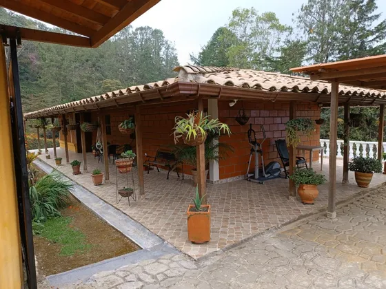 Casa Finca 3700 Metros Barbosa, Vereda Ventanas. Bajó De Precio. 