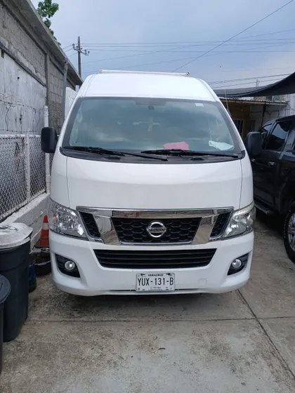 Nissan Urvan 2.5 15 Pas Amplia Aapack Seg Mt