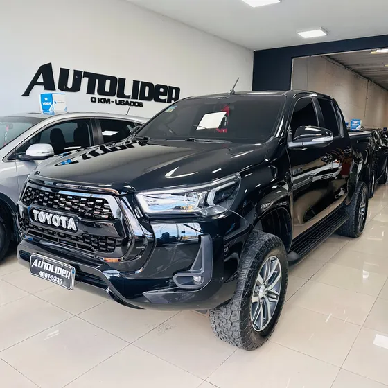 Toyota Hilux Pick-up 2.8 Cd Srx 177cv 4x4