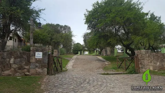 Terreno 5.200 Mtrs. Con Viviendas En Unquillo - Sierras De Córdoba -