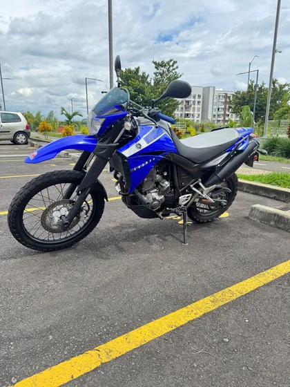 Se Vende Yamaha Xt660r Modelo 2014 Color Azul Con 46.400kms