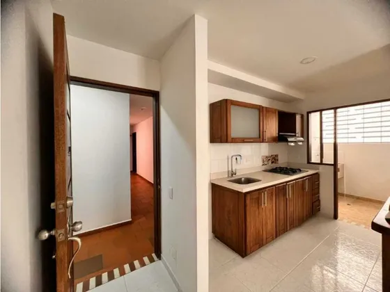 Hermoso Apartamento En El Tercer Piso En El Carmen De Viboral.