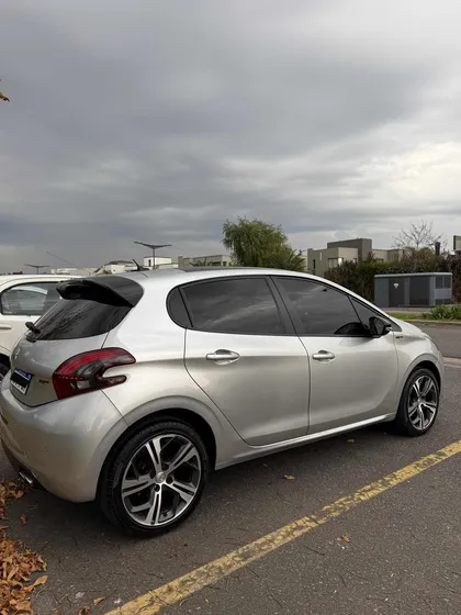 Peugeot 208 1.6 Gt Thp