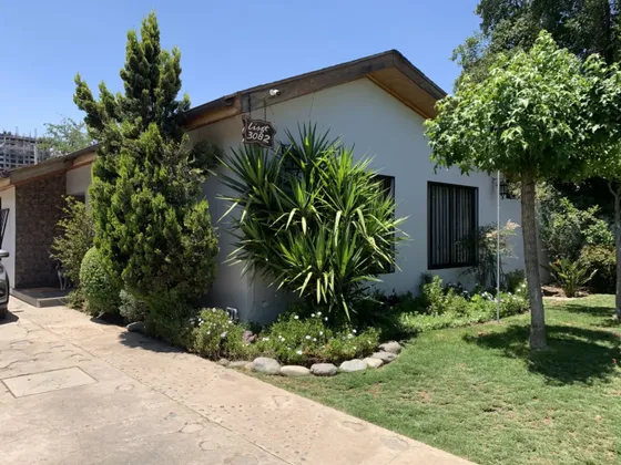 Excelente!! Casa De 6 Dormitorios En Terreno De 750 M2 En J