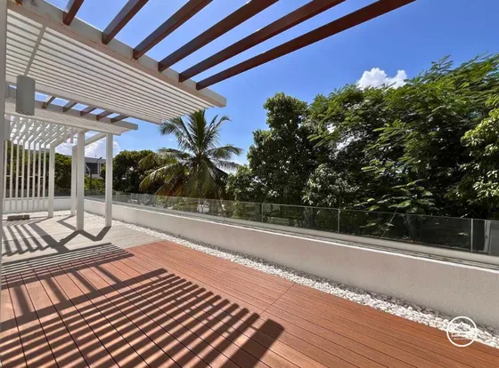 Apartamento Con Terraza En Moderna Torre En Bella Vista Sur