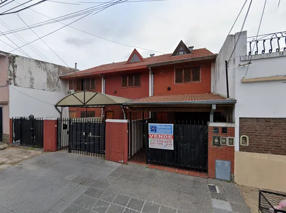 Duplex 3 Ambientes 2 Baños Cochera Patio Apto Credito F: 4817
