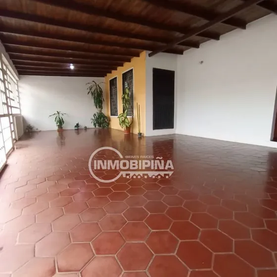 Inmobipiña Vende Amplia Casa En Urb Lomas Del Caroni, Puerto Ordaz, Estado Bolivar - Jcp