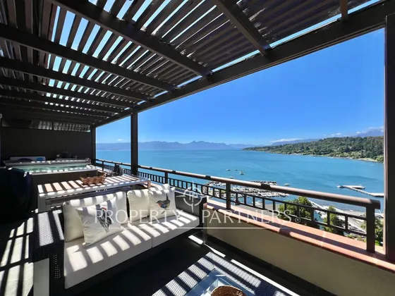 Gran Departamento Duplex Con Insuperable Vista A ...