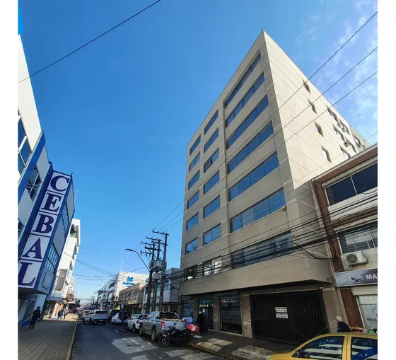 Amplia Oficina En Centro Curicó