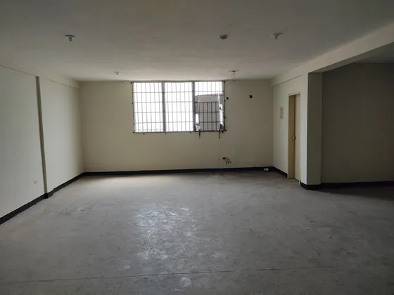 Se Vende Oficina En Calle Azcue Sector  Centro Ve02-1127sc-ssil
