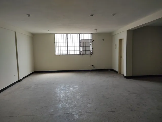 Se Vende Oficina En Calle Azcue Sector  Centro Ve02-1127sc-ssil