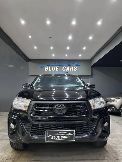 Toyota Hilux Pick-up 2.8 Cd Srv 177cv 4x4