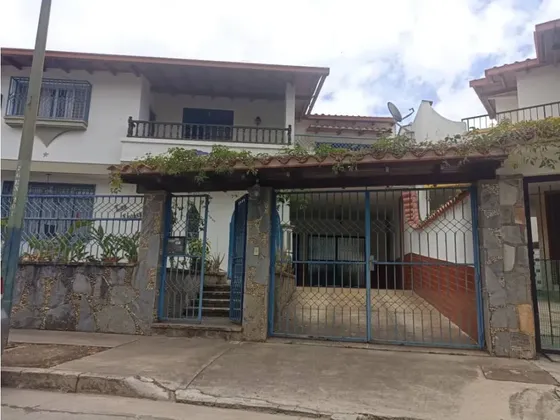 Se Vende Casa 362m2 Macaracuay 1214