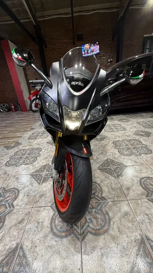 Aprilia Rsv4rr Con El Mejor Sonido Que Vas A Encontrar