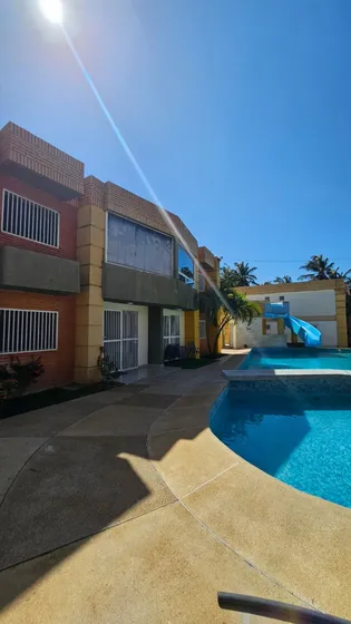 Jp Vende Apartamento En Tucacas Conjunto Villas Del Puerto 