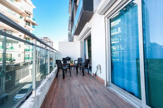 Apartamento En Naco, 2da Con Terraza