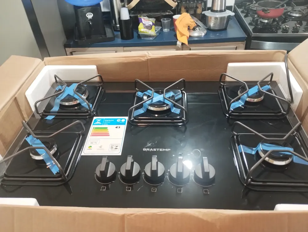 Foto de comprador do Cooktop Brastemp BDS75AE instalado