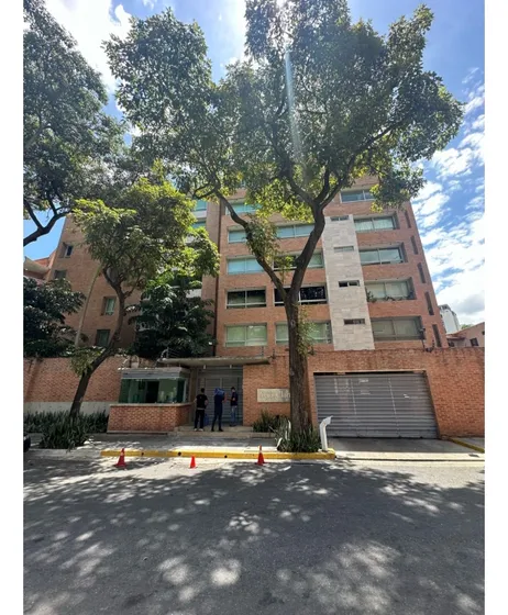 Se Alquila Apartamento 64m 1h/1.5b+2p Las Mercedes
