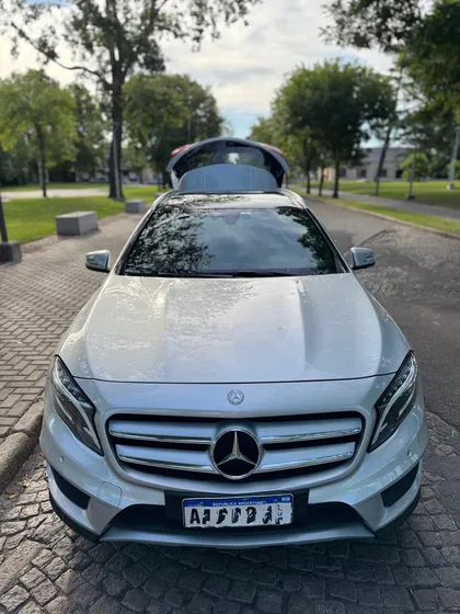 Mercedes-benz Clase Gla 1.6 Gla250 Amg-line 211cv