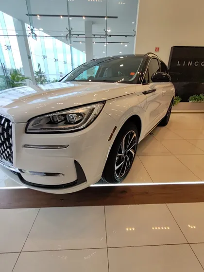 Lincoln Corsair 2.5