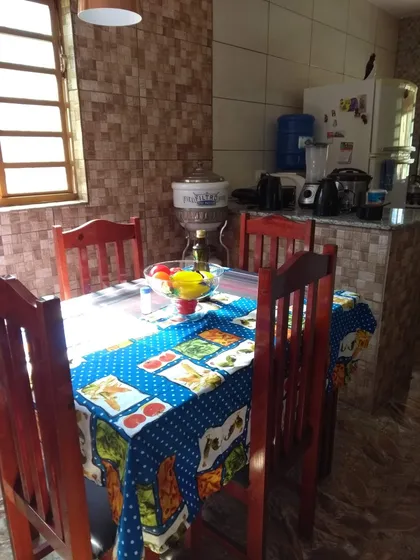 1 Suite,dois Quartos E Um Banheiro 