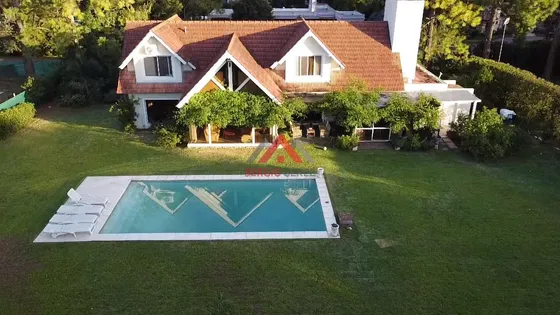 Casa En  San Diego Country Club