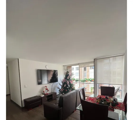 Se Arrienda Apartamento Amplio Con Excelentes Acabados Cerca Al Portal De Suba, Plaza Imperial, Éxito De Suba.cuenta Con Tres Habitaciones Cada Una Con Su Respectivo Closet, Dos Baños, Cocina Integral