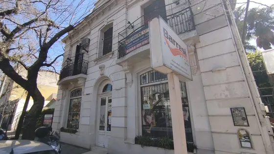 Alquiler  Local Comercial En Adrogué Centro