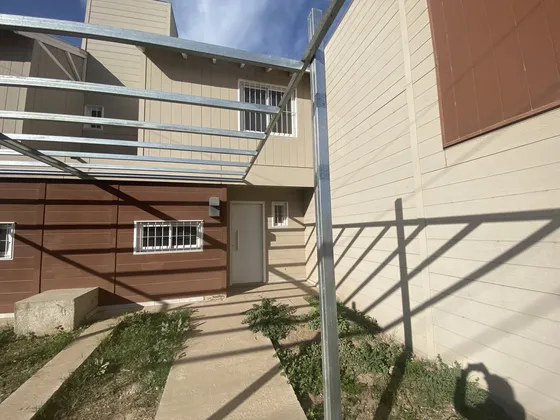 Duplex En Venta Zona Autocity 2 Dor Amplios Con Patio