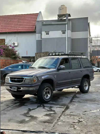 Ford Explorer 4.0 Xlt 4x4 Limited