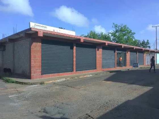Locales En Punta De Mata-calle 5 De Julio Ve02-1805pdm-staffjs