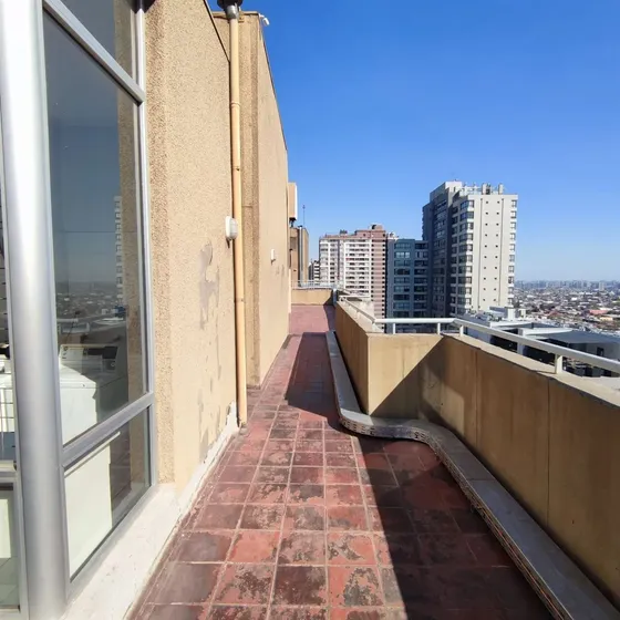 Casa En Venta De 2 Dorm. En Colina