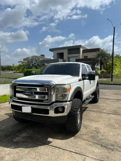Ford 250 Lariat