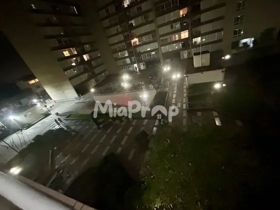 Se Arrienda Dpto 3d1b Cercano A Autopista Central