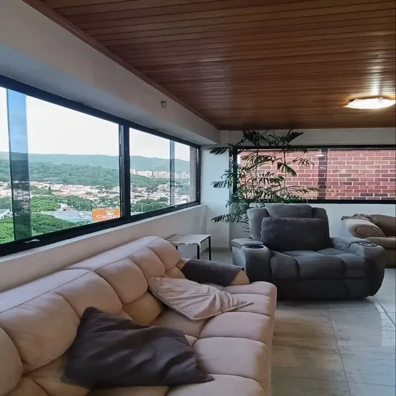 Apartamento Tipo Penthouse 150m Semi Amoblado Planta 100, Trigal Norte,valencia Brig2