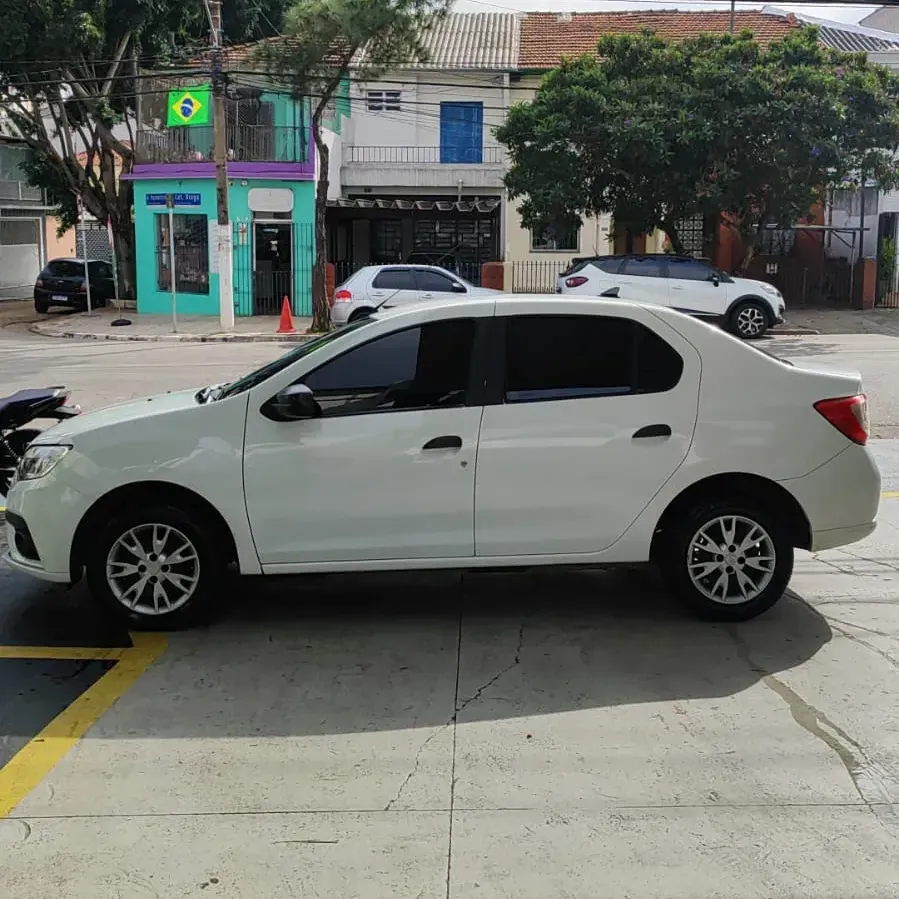 Renault Logan 2021 1.0 Life 12v 4p Renault Logan 2021 1.0 Life 12v 4p