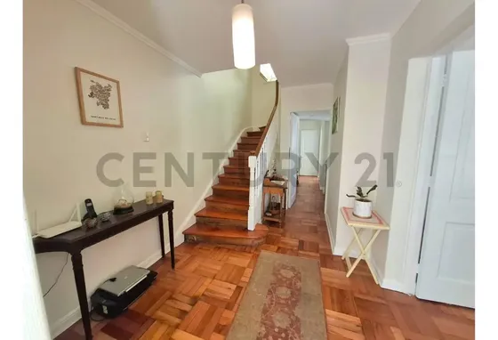 Casa En Venta, 3dorm 4baños, Providencia