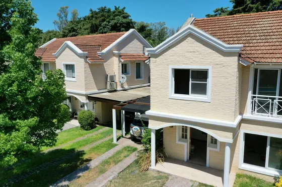 Casa Estilo Duplex En Venta - Pilar - Barrio Cerrado Las Margaritas