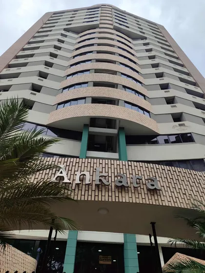 Alquiler De Apartamento En La Urb Valles De Camoruco. Rs