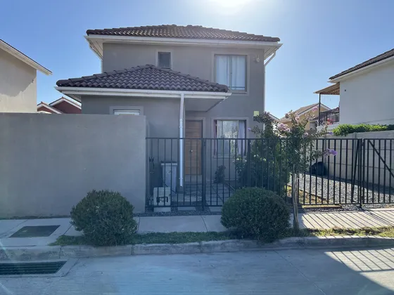 Casa Madrid 4914, Prados De Nos, San Bernardo