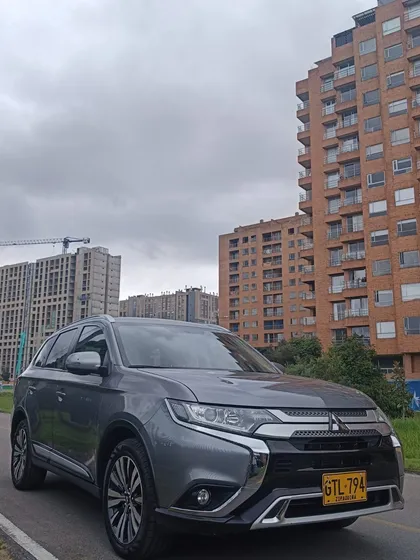 Mitsubishi Outlander 2.4 Kaiteki