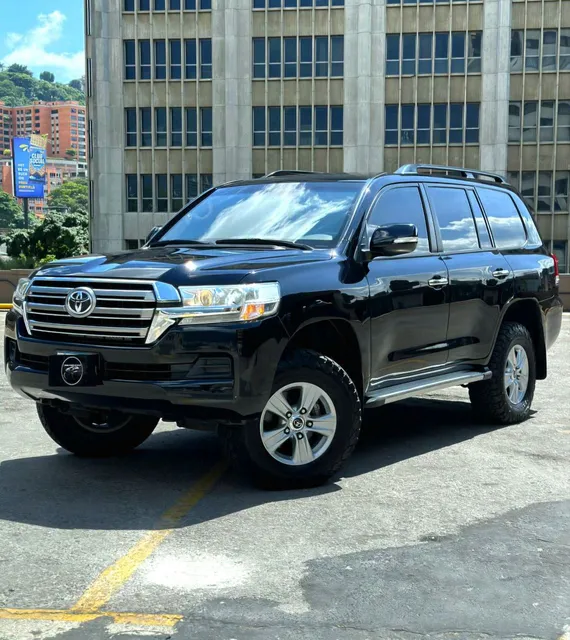 Toyota Land Cruiser 200 Gx.r