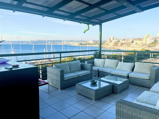 Casa En Venta De 9 Dorm. En Viña Del Mar