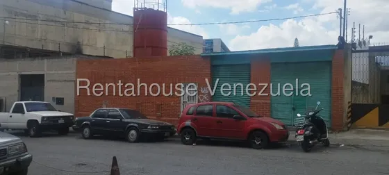 Excelente Oportunidad, Terreno En La Mejor Zona Comercial De Boleita , Cerca De Locatel Pozo De Agua Privado A Estrenar, Callejón De Servicios, Para Adaptarlo A Tus Necesidades, Luz Cardona 613719